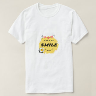 camiseta blanca con diseño de hazme sonreír