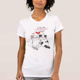 Camiseta blanca con dos gatos que comparten amores