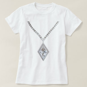Camiseta blanca de collar de diamantes