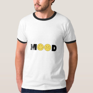 Camiseta blanca y negra.