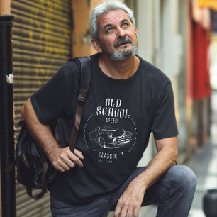 Camiseta blanca y sencilla de la vieja escuela