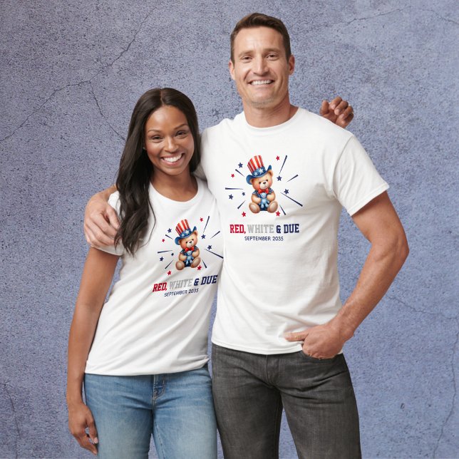 Camiseta Blanco rojo personalizado y padres esperados (Personalized Red White & Due Expecting Parents T-Shirt
)