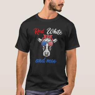 Camiseta Blanco Rojo Y Moo 4 De Julio Usando Patriótico