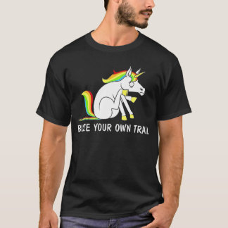 Camiseta Blaze Your Own Trail Unicorn