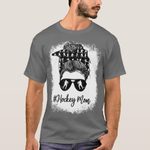 Camiseta Bleached Life Hockey Mom Leopard Messy Bun Glasses