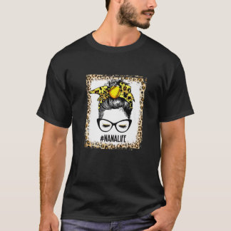 Camiseta Bleached Softball Nana Messy Bun Game Day Mothers