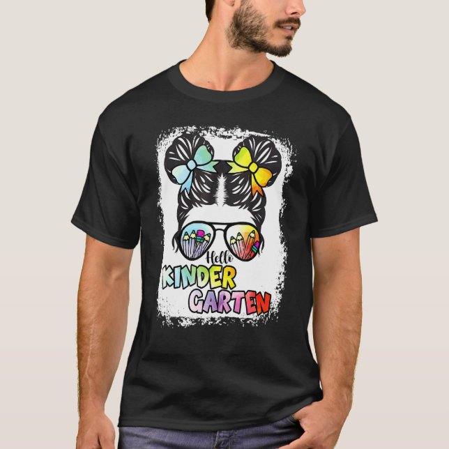 Camiseta Bleached Tie Dye Hello Kindergarten Back To School (Anverso)