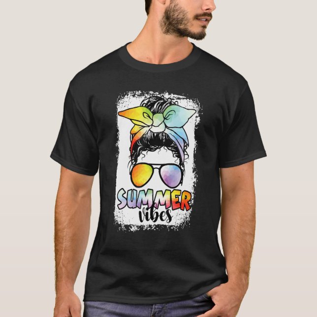 Camiseta Bleached Tie Dye Summer Vibes Messy Bun Chica Hell (Anverso)