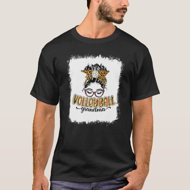Camiseta Bleached Volleyball Grandma Leopard Messy Bun Moth (Anverso)