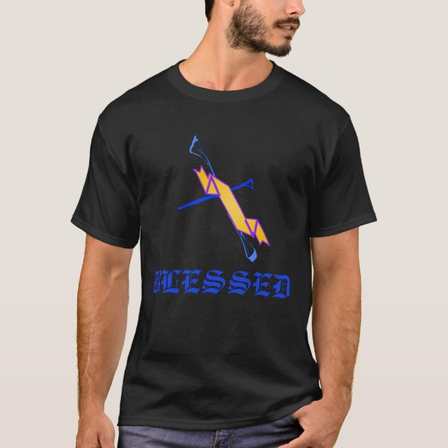 Camiseta Blessed Blue Cross y Gold Sash (Anverso)