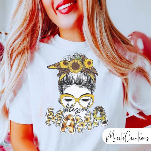 Camiseta  blessed mum t-shirt to celebrate mother's day (Subido por el creador)