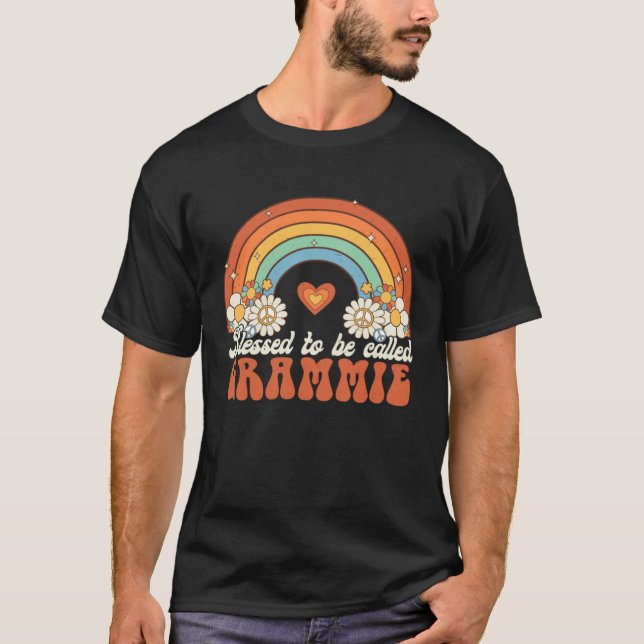 Camiseta Blessed To Be Called Grammie Groovy Rainbow Mother (Anverso)