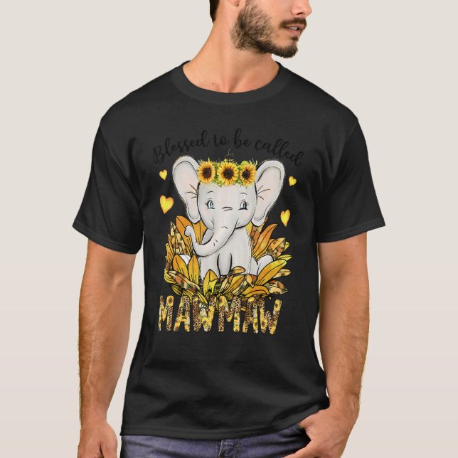Camiseta Blessed To Be Called Mawmaw Sunflower Elephant Mot (Anverso)