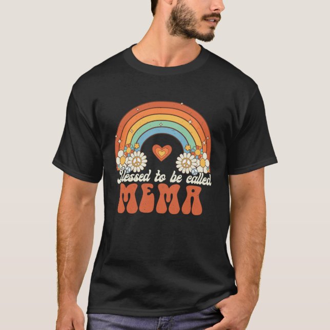 Camiseta Blessed To Be Called Mema Groovy Rainbow Mother s  (Anverso)