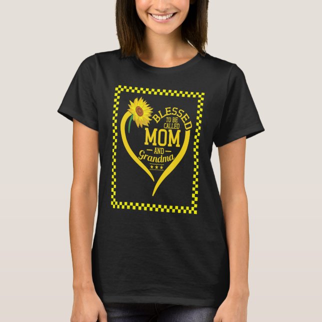 Camiseta Blessed to Be Called Mom and Grandma Mothers Day S (Anverso)