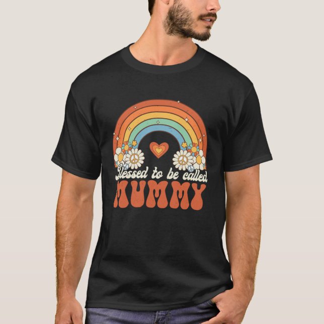 Camiseta Blessed To Be Called Mummy Groovy Rainbow Mothers  (Anverso)