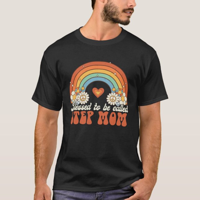 Camiseta Blessed To Be Called Step Mom Groovy Rainbow Mothe (Anverso)