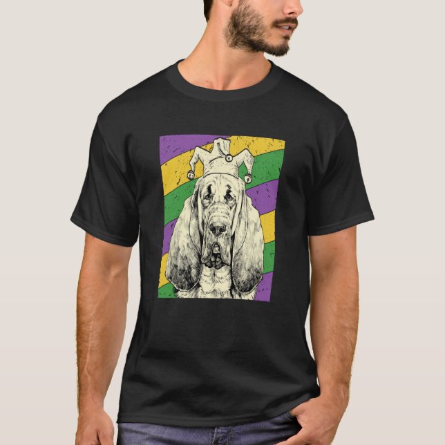 Camiseta Bloodhound Jester Mardi Gras Dog Mom or Dad (Anverso)