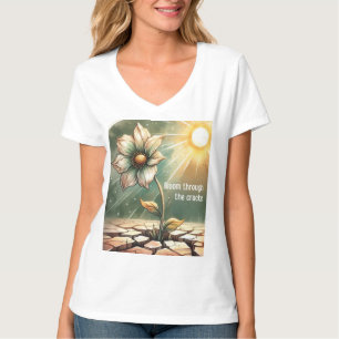 Camiseta Blooming in Adversity – Floral Art