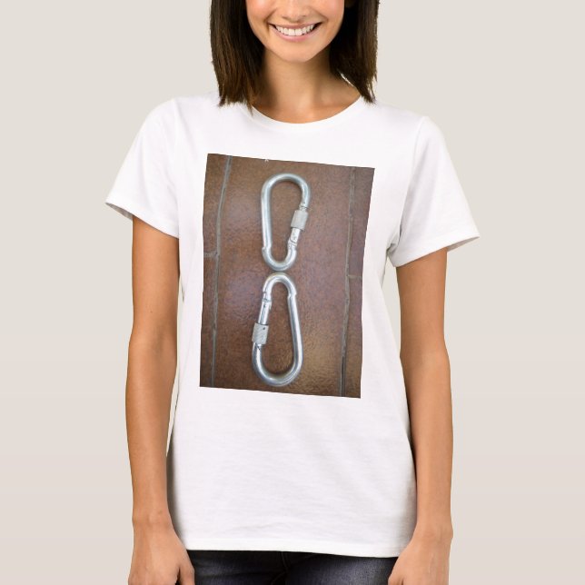 Camiseta Bloqueado: Diseño de bloqueo de carabinero de acer (Anverso)