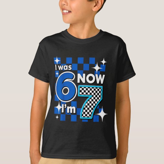 Camiseta Blue Checkered I Was 6 Now I'm 7 Birthday  (Anverso)