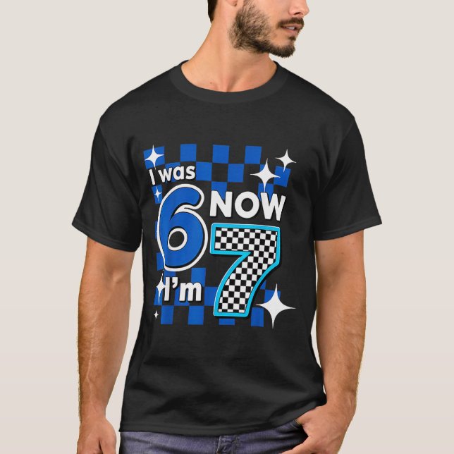 Camiseta Blue Checkered I Was 6 Now I'm 7 Birthday  (Anverso)