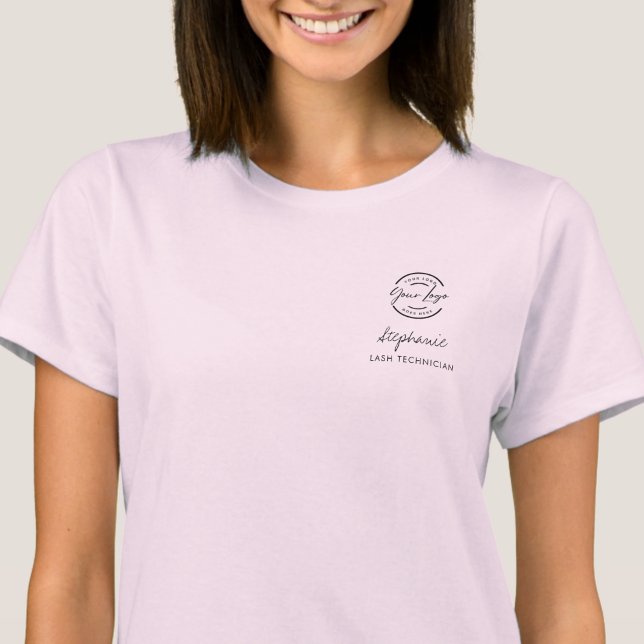 Camiseta Blush Pink Script Logo Lashes Staff (Subido por el creador)