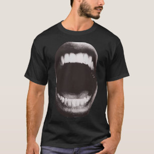 Camiseta boca abierta