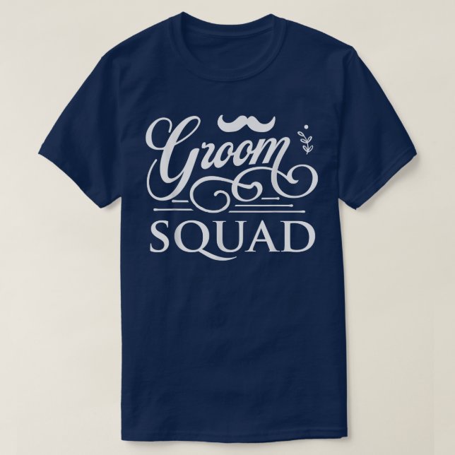 Camiseta Boda De Compromiso De Escuadrón De Groom Coincide  (Diseño del anverso)