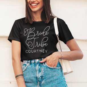 Camiseta Boda personalizada de escritura moderna blanca de 