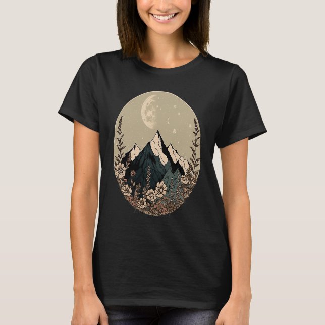 Camiseta Boho Chic Floral Moon Mountain (Anverso)