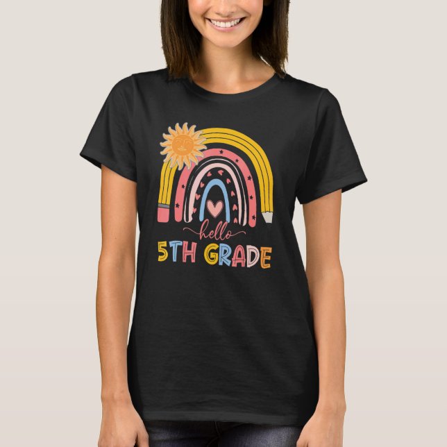 Camiseta Boho Rainbow Hola profesor de 5º grado Primer Día  (Anverso)