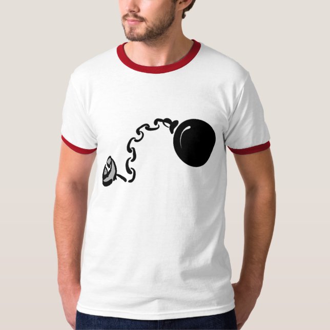 Camiseta bola y cadena (Anverso)