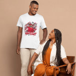 Camiseta Bold grad modern trendy graduation personalized<br><div class="desc">Celebrate your Class of 2026 grad in style with this bold, fully customizable graduation shirt featuring a vibrant red cap-and-gown design, graffiti‑style name, and space for your own photos. Personalize the name, school, and year to create a one‑of‑a‑kind keepsake your senior will be excited to wear for pictures, parties, and...</div>