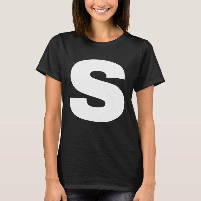 Camiseta Bold Letter S Alphabet Characters Big Font Capital (Anverso)