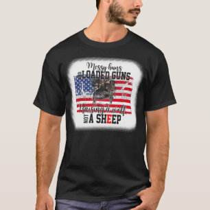 Camiseta Bollos desordenados y armas cargadas elevan a un l