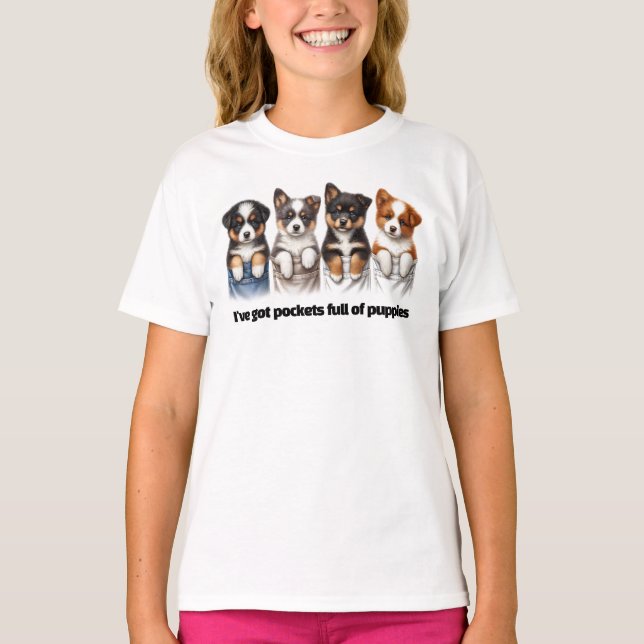 Camiseta Bolsillos súper cortos llenos de cachorros (Anverso)