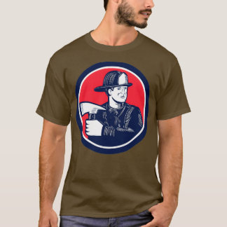 Camiseta Bombero de bomberos sostiene fuego Ax Woodcut