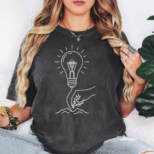 Camiseta Bombilla Idea de Plántula de Crecimiento Mano