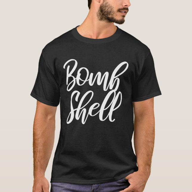Camiseta Bombshell  Casual & Gym Apparel For Girls and Wome (Anverso)