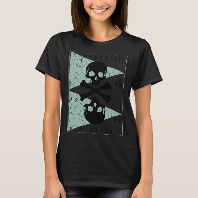 Camiseta Bones and Skulls Pirate (Anverso)