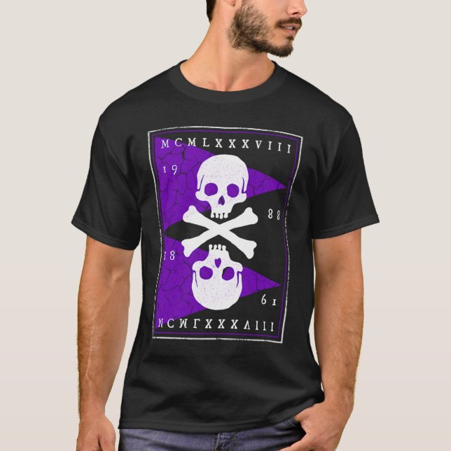 Camiseta Bones and Skulls Pirate (Anverso)