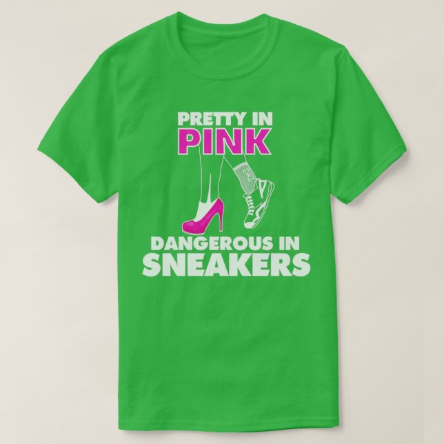 Camiseta Bonito Graciosa En Rosa Peligroso En Los Sneakers  (Diseño del anverso)