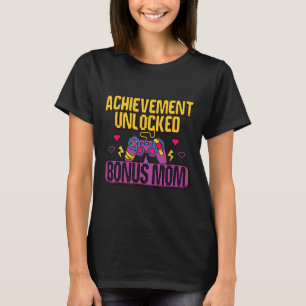Camiseta Bonus Mom Unlocked Video Game Stepmom Gaming Lover