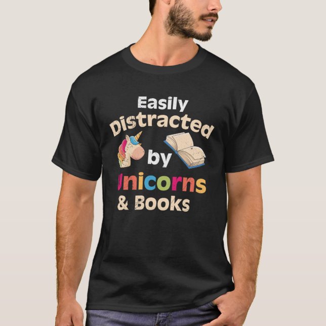 Camiseta Book  Easily distracted by Unicorns and Books  1 (Anverso)