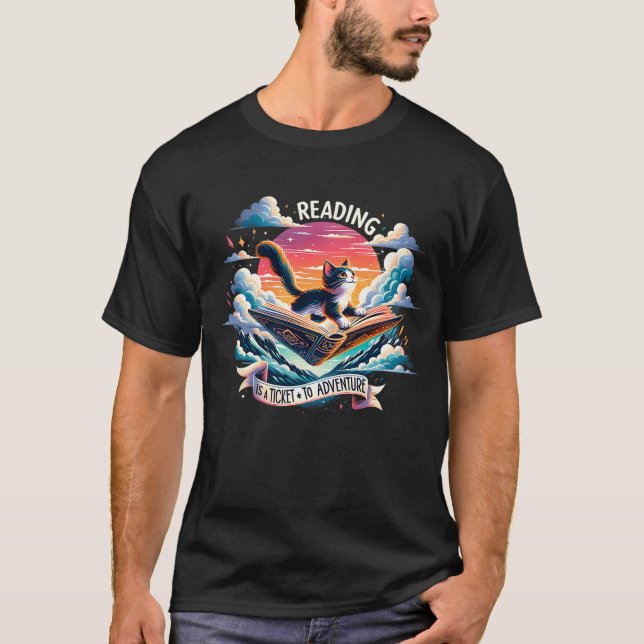 Camiseta Book Lovers Cat Lovers Adventure Begins At Your Li (Anverso)