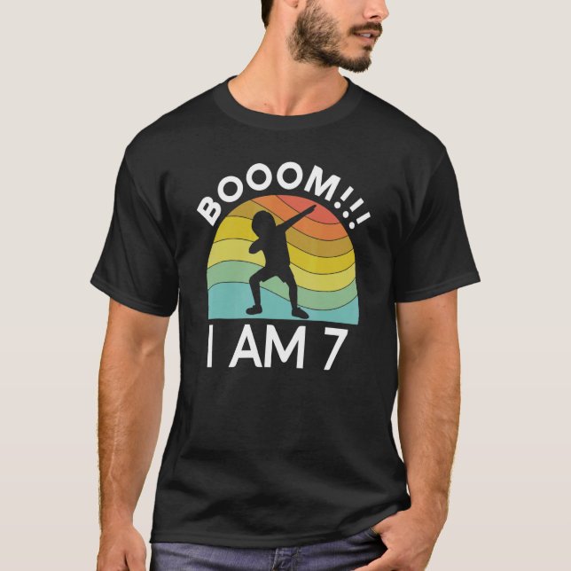 Camiseta Boom, tengo 7 años, Fiesta de cumpleaños Dabbing K (Anverso)