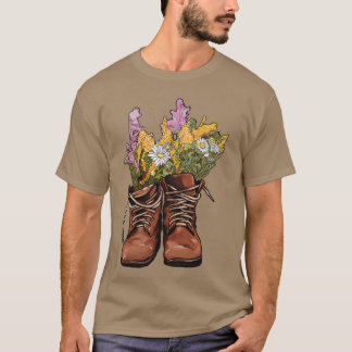 Camiseta Boots con flores jardinería siempre creciendo