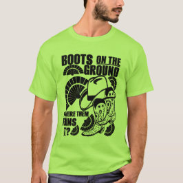 Camiseta Boots en el suelo