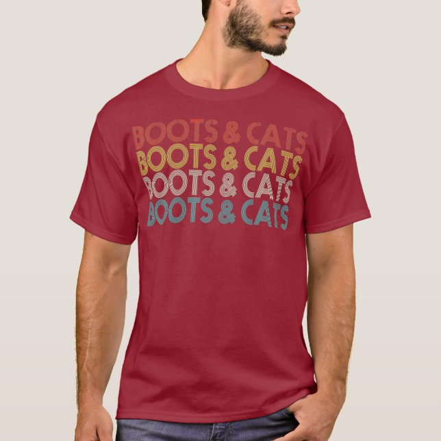 Camiseta Boots y gatos - Funny House Techno (Anverso)
